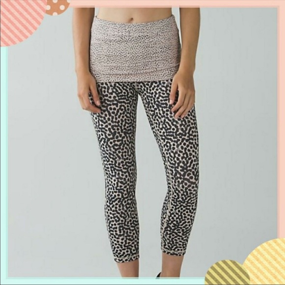 Lululemon Wunder Under - Picture 1 of 4